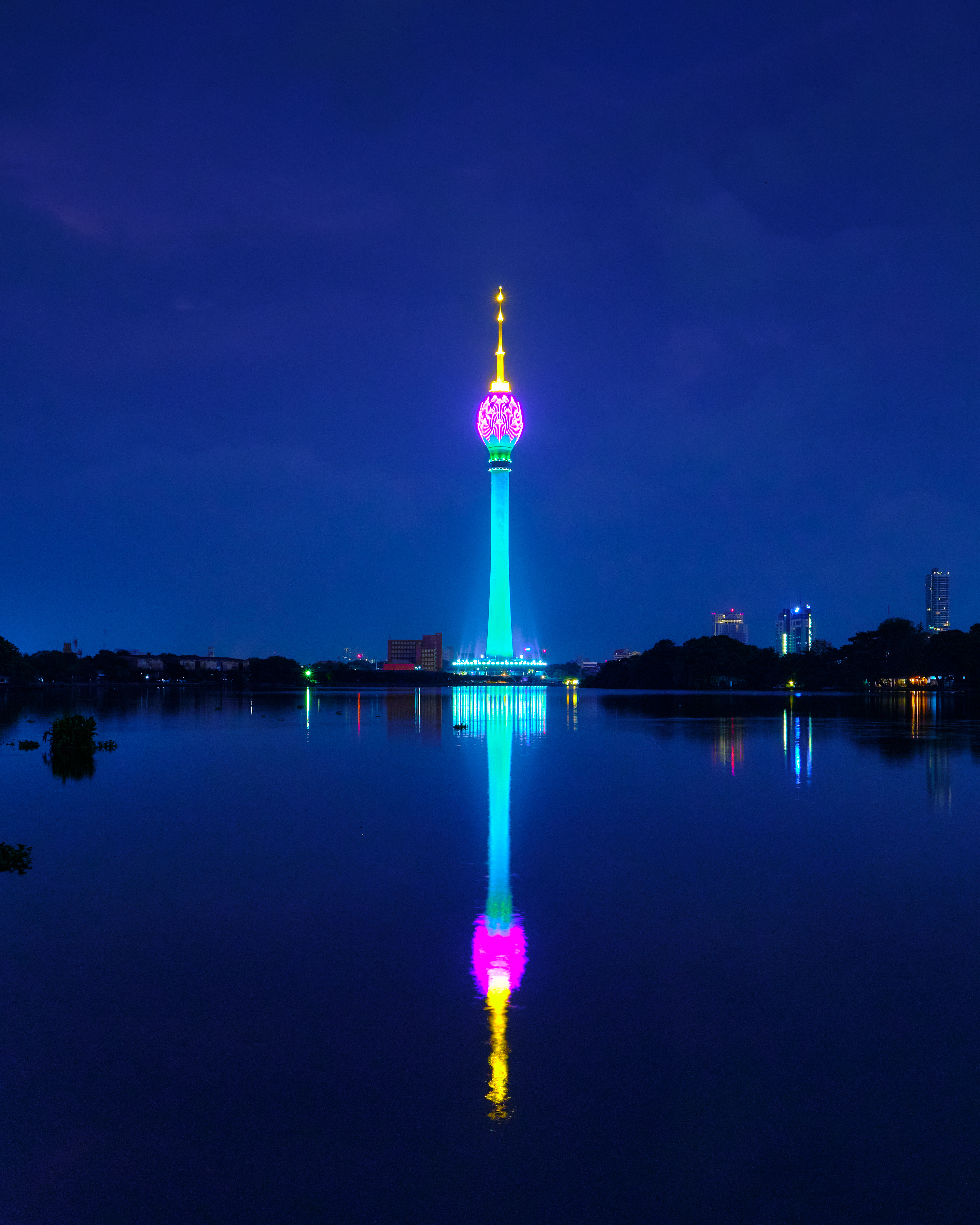 Colombo Lotus Tower: Sri Lanka